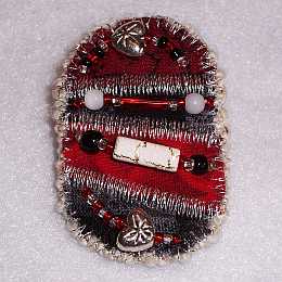 Black, Red Oval Beaded Art Quilt Pin, Pendant,  Sue Andrus